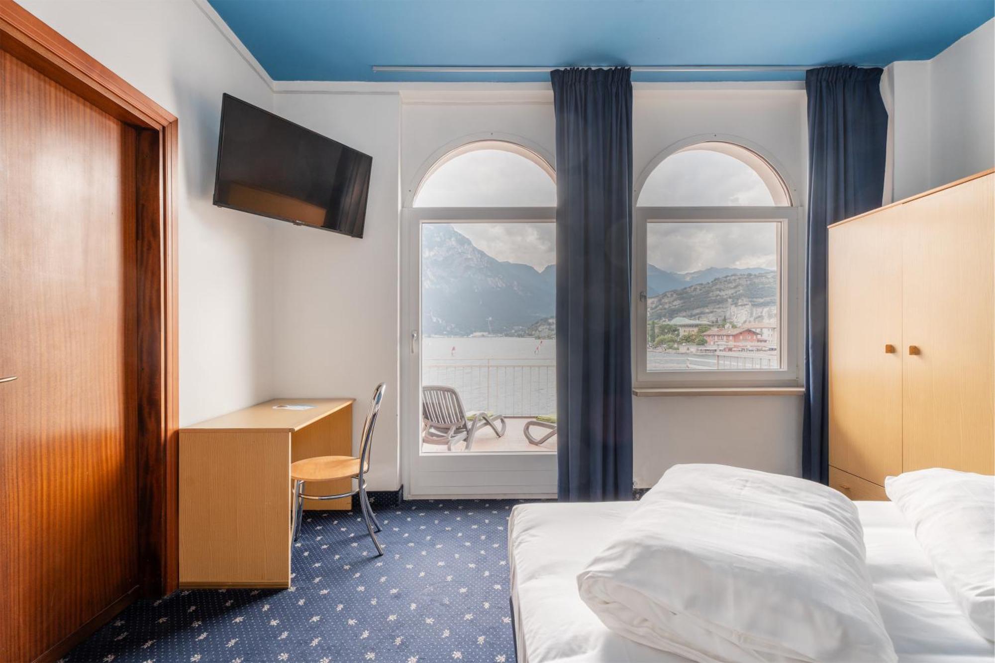 Hotel Ifigenia 3*